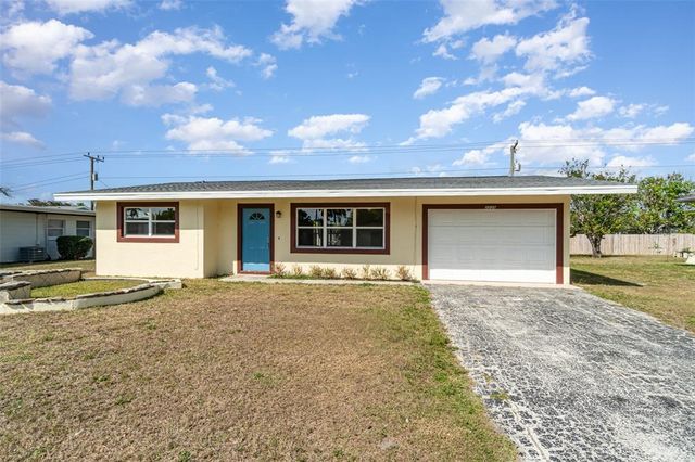 2225 ALDRIDGE AVENUE, Fort Myers, FL 33907