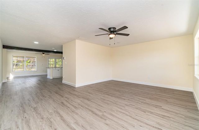 2225 ALDRIDGE AVENUE, Fort Myers, FL 33907