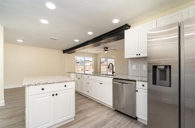2225 ALDRIDGE AVENUE, Fort Myers, FL 33907