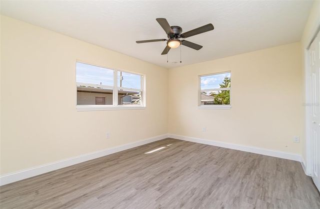2225 ALDRIDGE AVENUE, Fort Myers, FL 33907