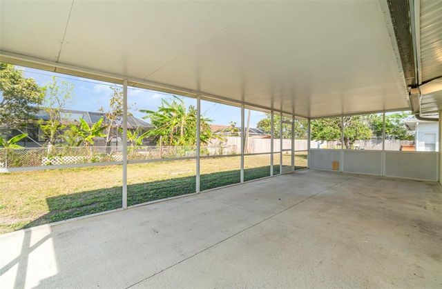 2225 ALDRIDGE AVENUE, Fort Myers, FL 33907
