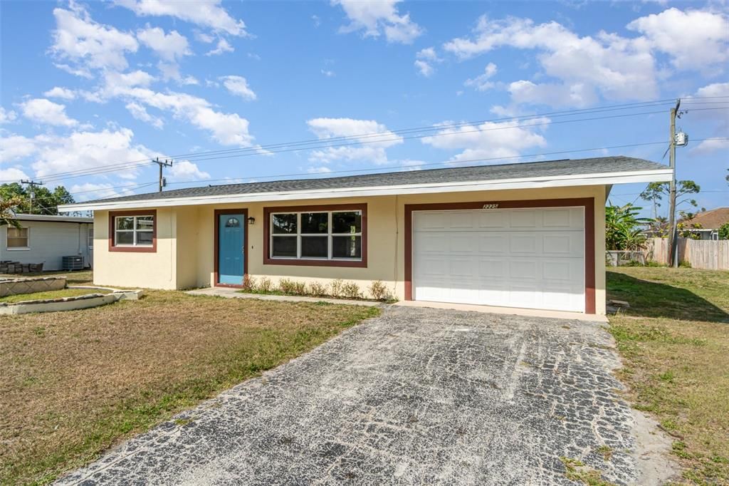2225 ALDRIDGE AVENUE, Fort Myers, FL 33907