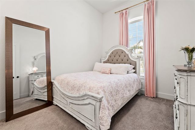 384 Leaning Rock RDG, Austin, TX 78737