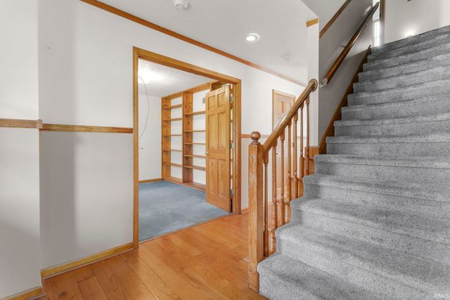 2004 N Meade Street, South Bend, IN 46628