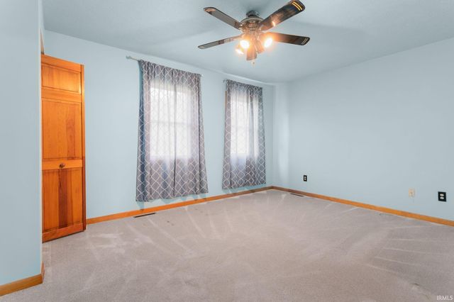 2004 N Meade Street, South Bend, IN 46628