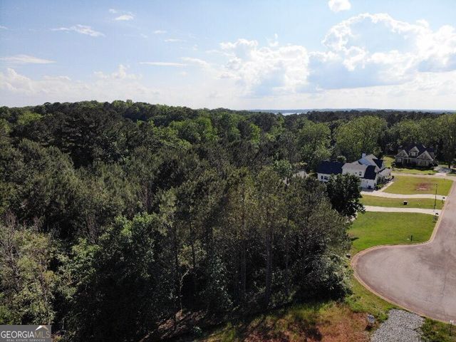 104 Landings Way, Lagrange, GA 30240