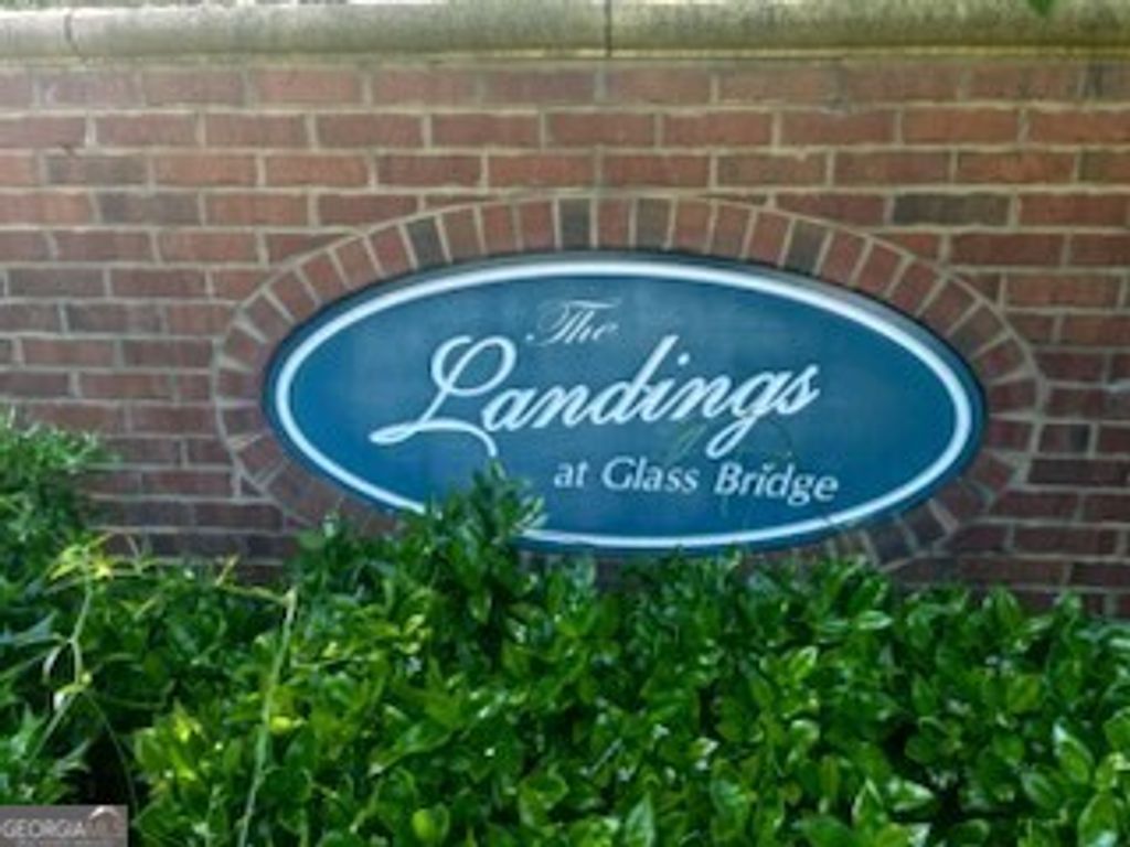 104 Landings Way, Lagrange, GA 30240