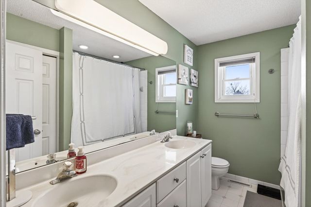 14230 Uranium Street NW, Anoka, MN 55303