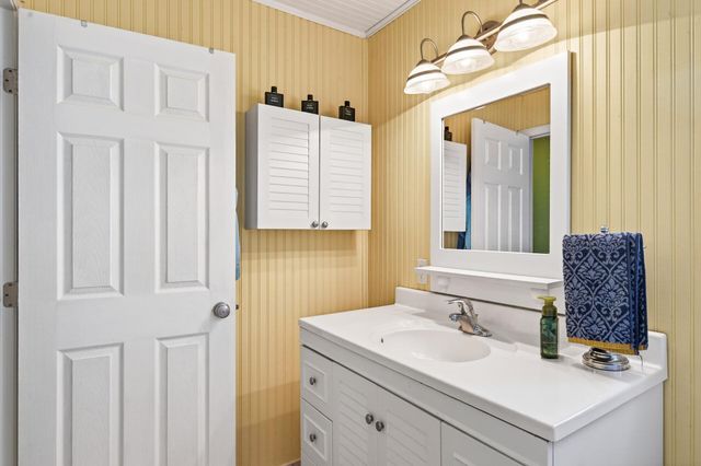 14230 Uranium Street NW, Anoka, MN 55303