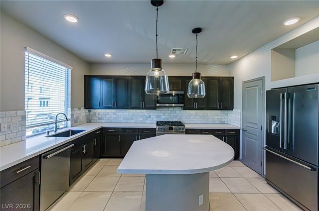 8089 Misty Canyon Avenue, Las Vegas, NV 89113