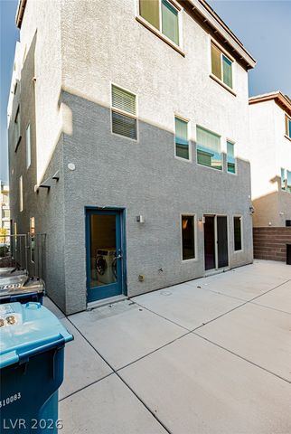 8089 Misty Canyon Avenue, Las Vegas, NV 89113