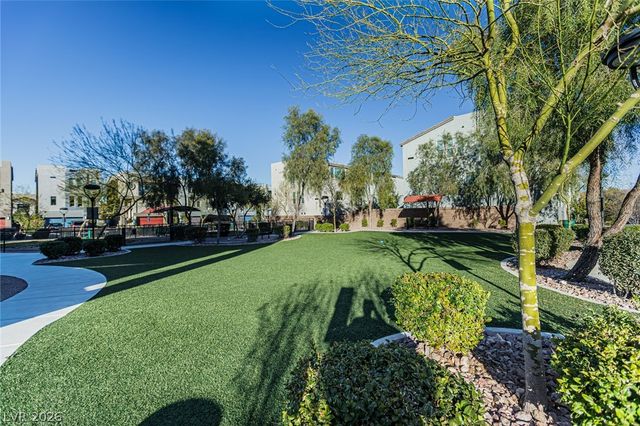 8089 Misty Canyon Avenue, Las Vegas, NV 89113