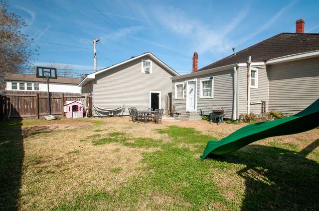 1013 Main St, Patterson, LA 70392