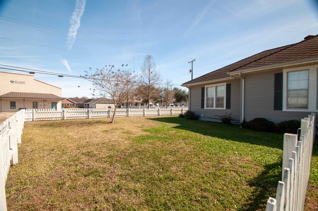 1013 Main St, Patterson, LA 70392