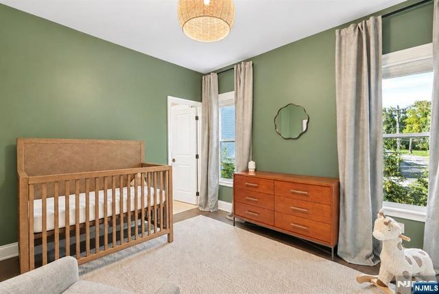 790 W Saddle River Road, Ho-ho-kus, NJ 07423
