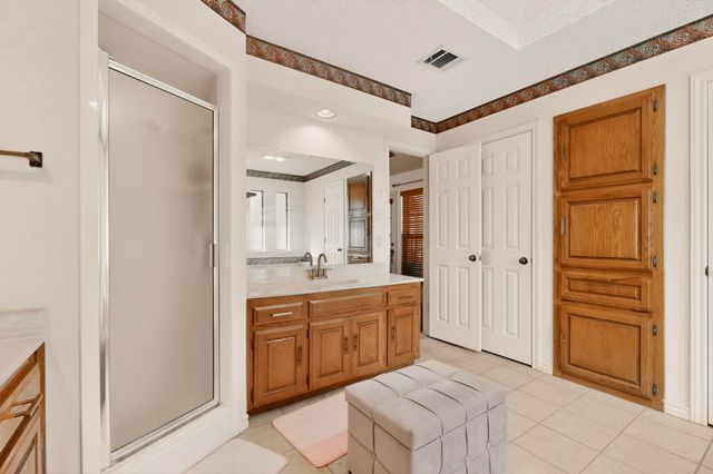 1110 Shady Oak Trail, Mansfield, TX 76063