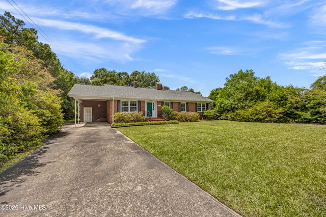 3906 Evergreen Drive, Wilmington, NC 28403