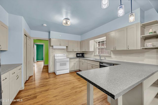 3906 Evergreen Drive, Wilmington, NC 28403