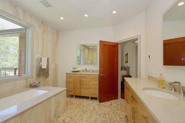 88 Green Lane, Ridgefield, CT 06877