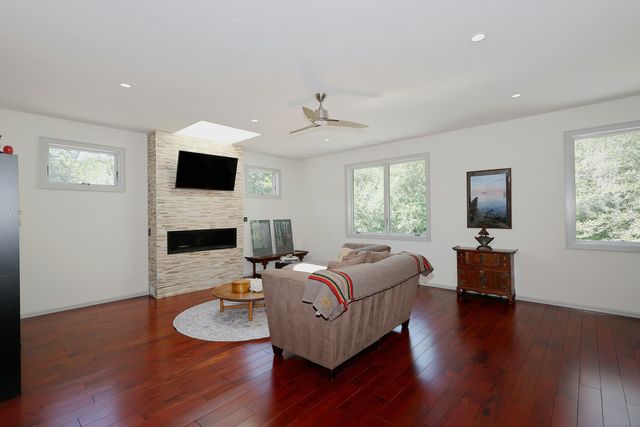 88 Green Lane, Ridgefield, CT 06877