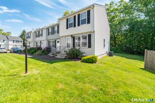 36 Meadowrue Drive 36, Glastonbury, CT 06033