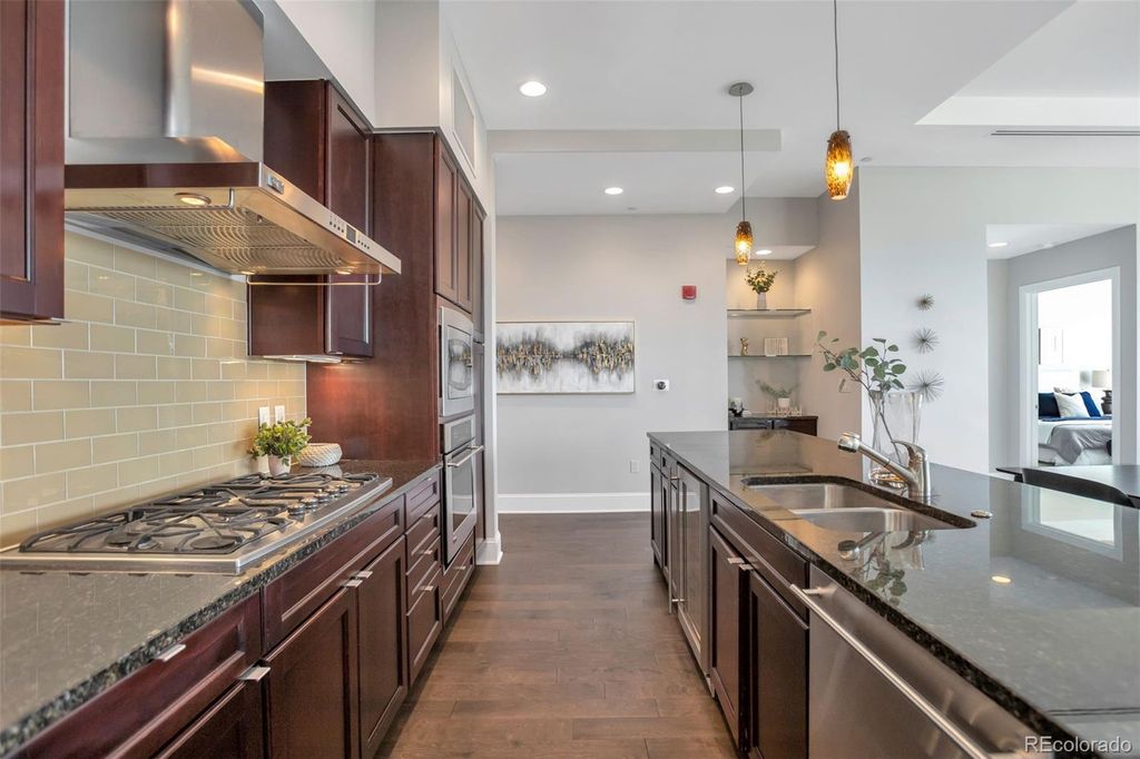 Image 2 of property listing at 5455 Landmark Place 707, Greenwood Village, CO 80111