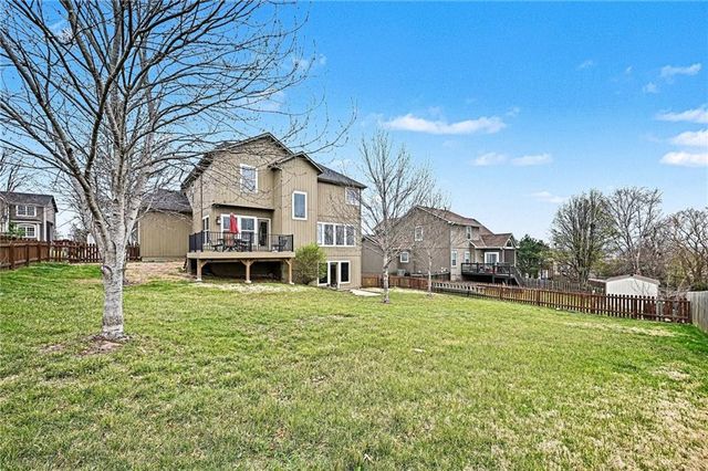 20811 W 48th Street, Shawnee, KS 66218