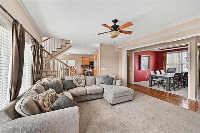 20811 W 48th Street, Shawnee, KS 66218