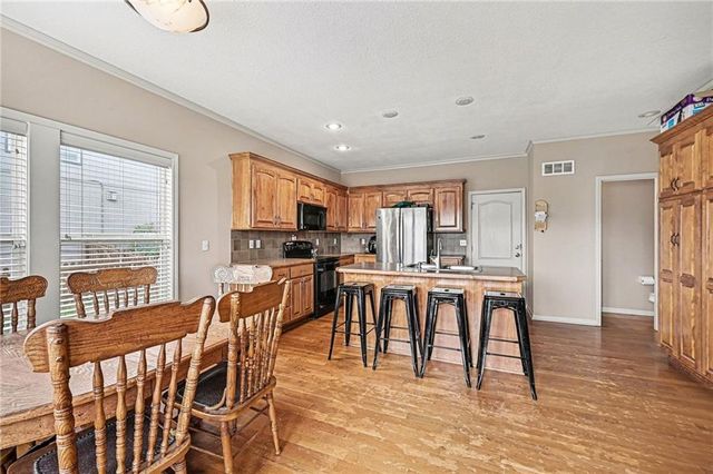 20811 W 48th Street, Shawnee, KS 66218