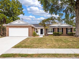 915 Dartmouth Drive, O'fallon, IL 62269