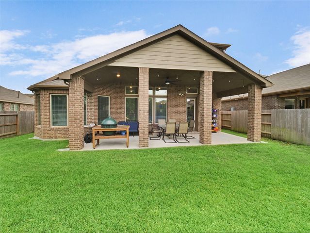 5907 Rivergrove Park Drive, Humble, TX 77346