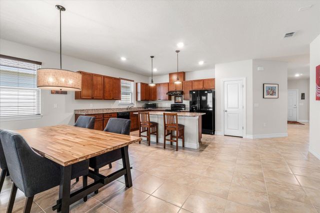 437 La Mancha Dr, St Augustine, FL 32086