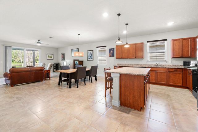 437 La Mancha Dr, St Augustine, FL 32086