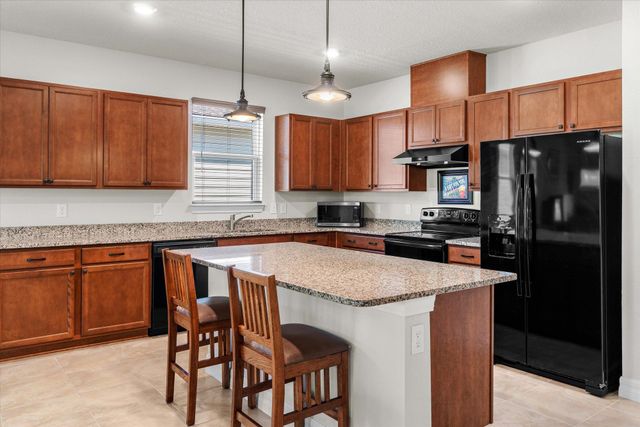 437 La Mancha Dr, St Augustine, FL 32086