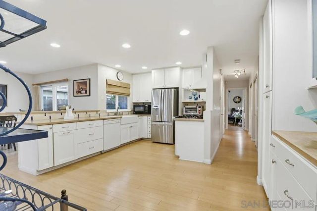 2414 Kathleen Pl, San Diego, CA 92105