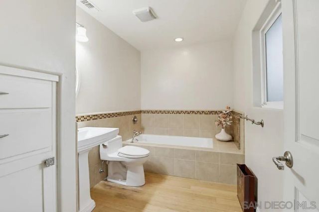 2414 Kathleen Pl, San Diego, CA 92105