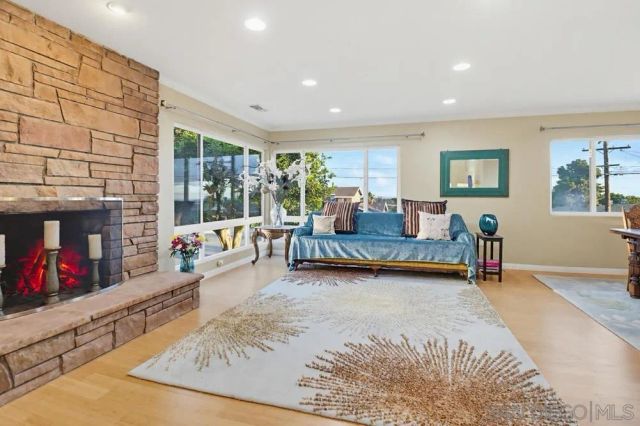 2414 Kathleen Pl, San Diego, CA 92105