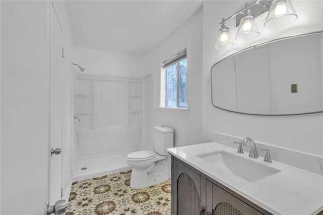 7425 Grayson Drive, Riverdale, GA 30296