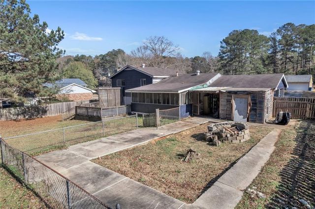 7425 Grayson Drive, Riverdale, GA 30296