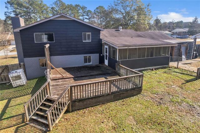 7425 Grayson Drive, Riverdale, GA 30296