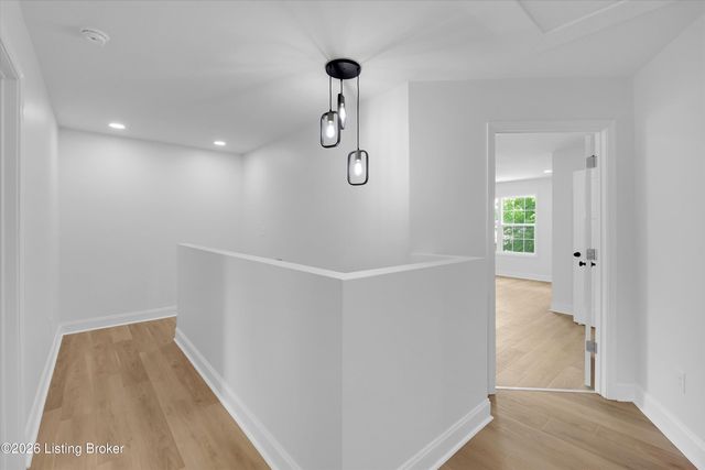 318 S Shawnee Terrace, Louisville, KY 40212