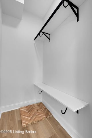 318 S Shawnee Terrace, Louisville, KY 40212