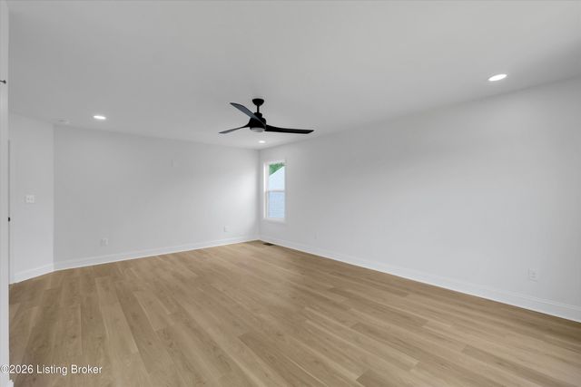 318 S Shawnee Terrace, Louisville, KY 40212