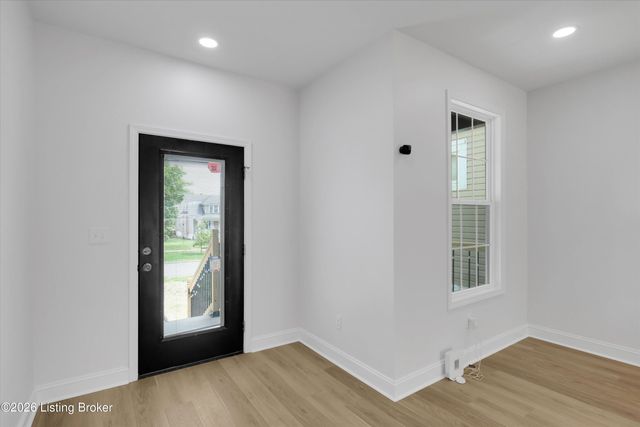 318 S Shawnee Terrace, Louisville, KY 40212