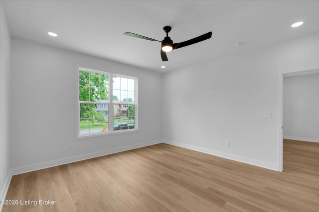 318 S Shawnee Terrace, Louisville, KY 40212