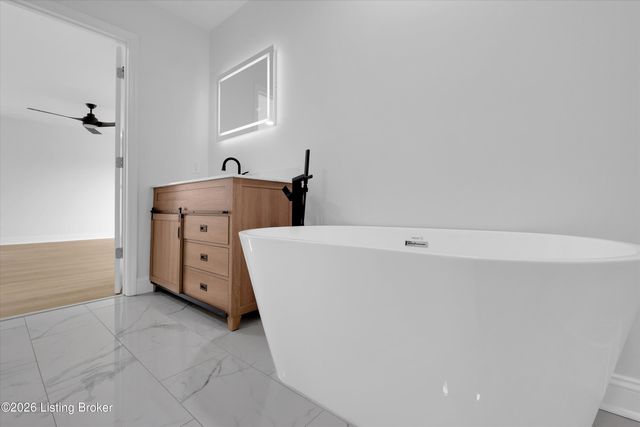 318 S Shawnee Terrace, Louisville, KY 40212