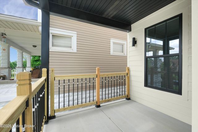 318 S Shawnee Terrace, Louisville, KY 40212