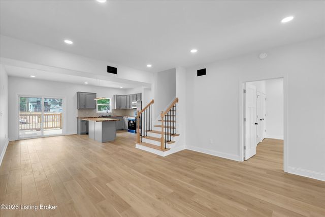 318 S Shawnee Terrace, Louisville, KY 40212