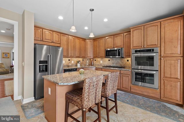 402 VILLAGE CENTER BLVD, Milton, DE 19968