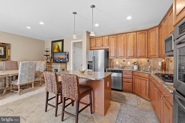 402 VILLAGE CENTER BLVD, Milton, DE 19968